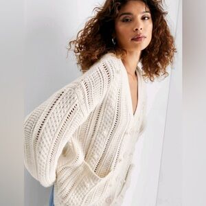 Women's Pearl Cream Knit Sweater